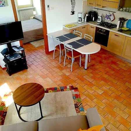 Casa Chiare - Immobiliare Azzurra *