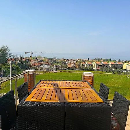 Apartment Casa Chiare - Immobiliare Azzurra Bardolino